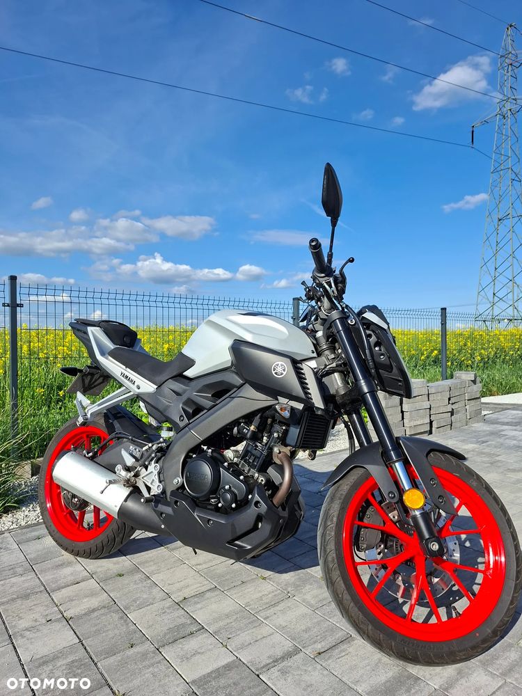 Yamaha MT - 13