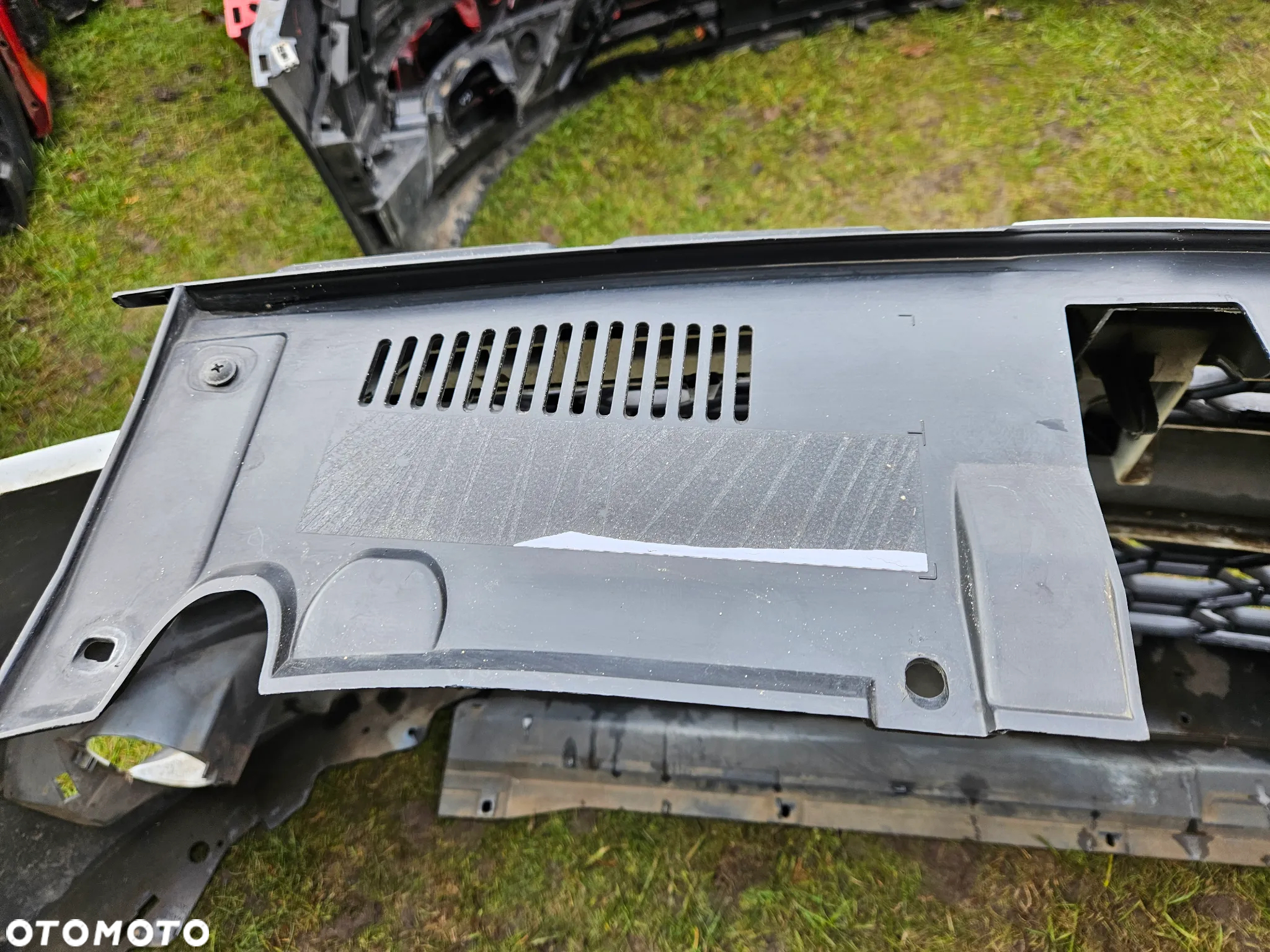 ZDERZAK PRZÓD DACIA SANDERO STEPWAY II LIFT 16R - 23