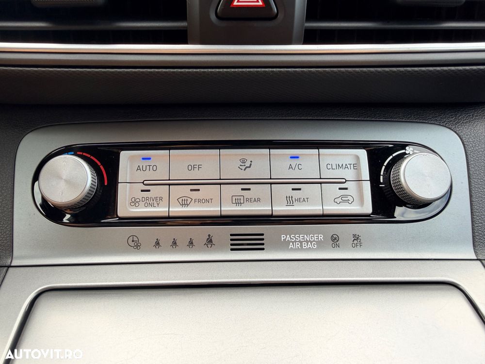 Hyundai KONA Premium - 19