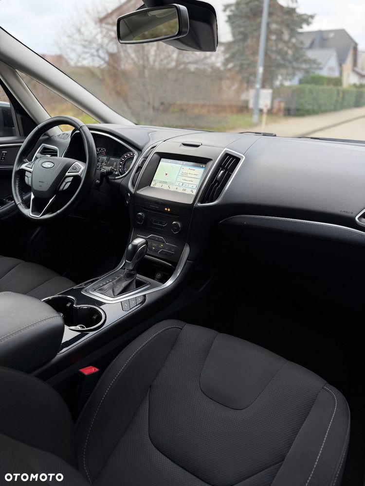 Ford S-Max 2.0 TDCi Titanium PowerShift - 23