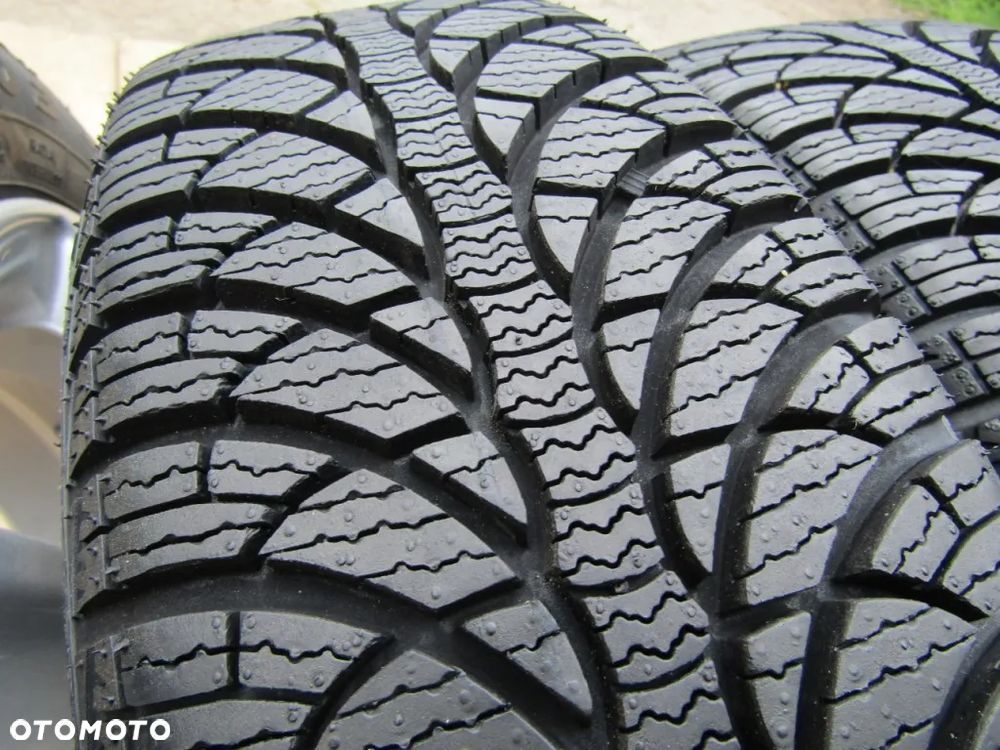4x Felgi Koła 15 Renault Twingo III Smart Forfour + Opony 185/60 165/65 15 - 17