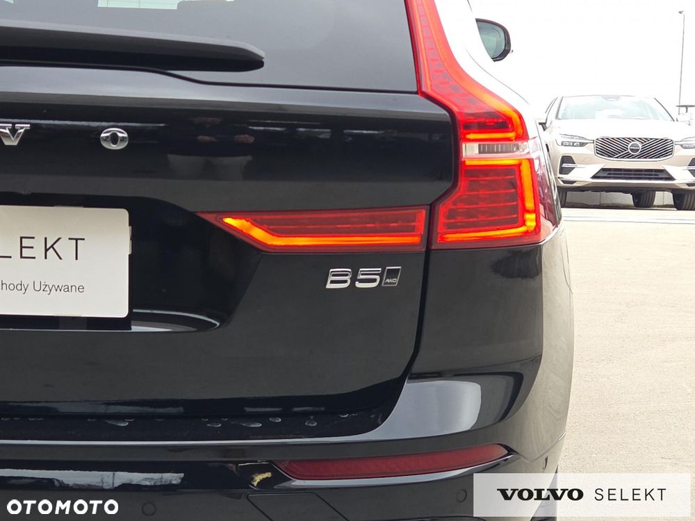 Volvo XC 60 B5 B AWD Plus Dark - 30