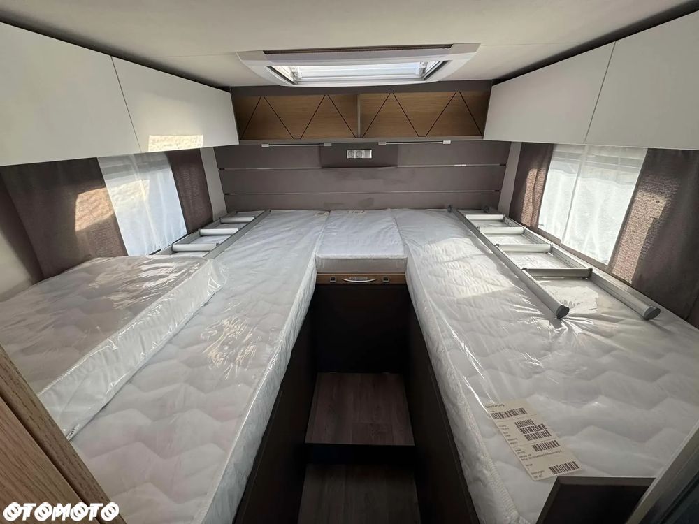 LMC Tourer Lift H730G - Kamper o DMC 3500kg dla 5ciu osób! - 24