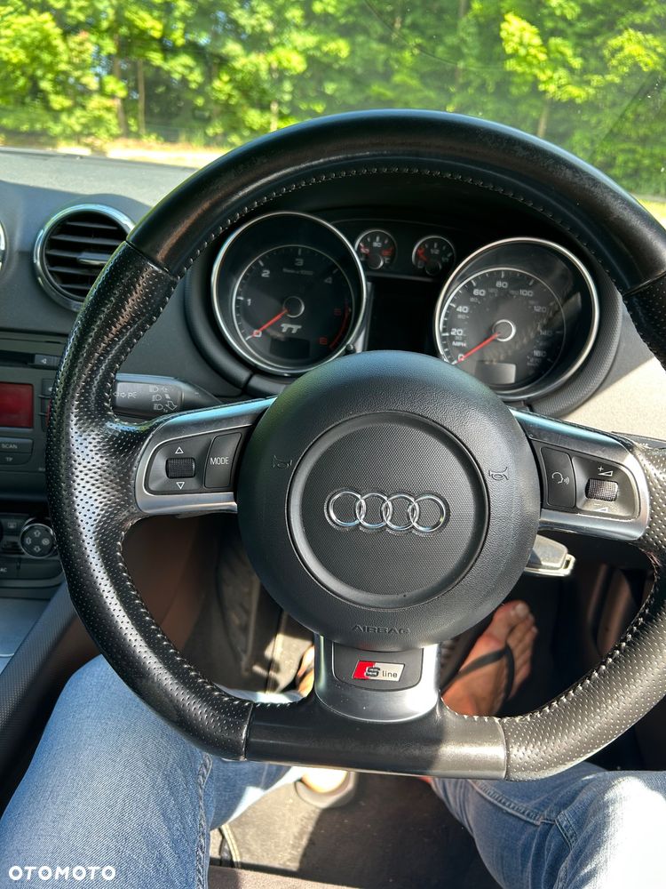 Audi TT Coupé 2.0 TDI Quattro - 9