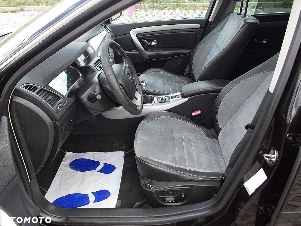 Renault Laguna dCi 180 FAP GT - 2