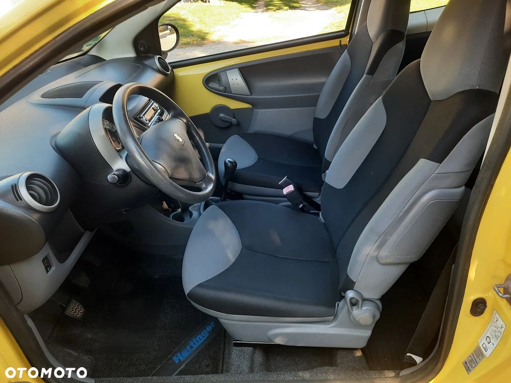 Peugeot 107 70 Filou - 11