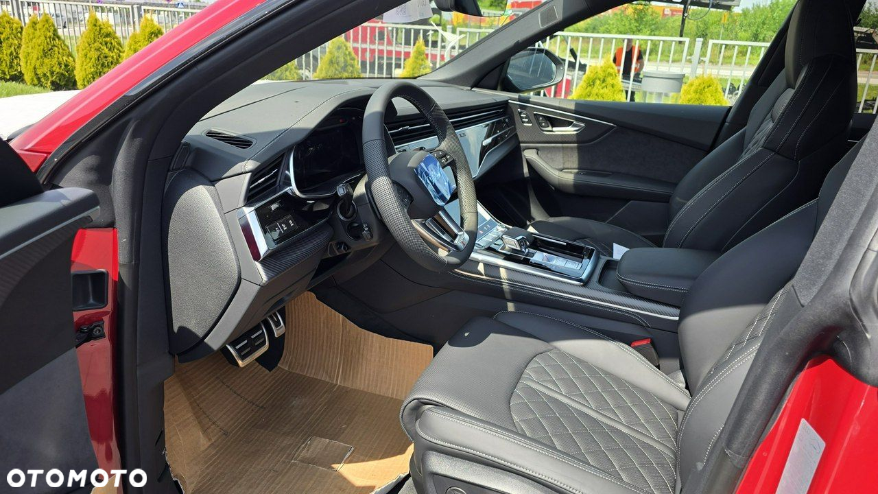 Audi Q8 - 7
