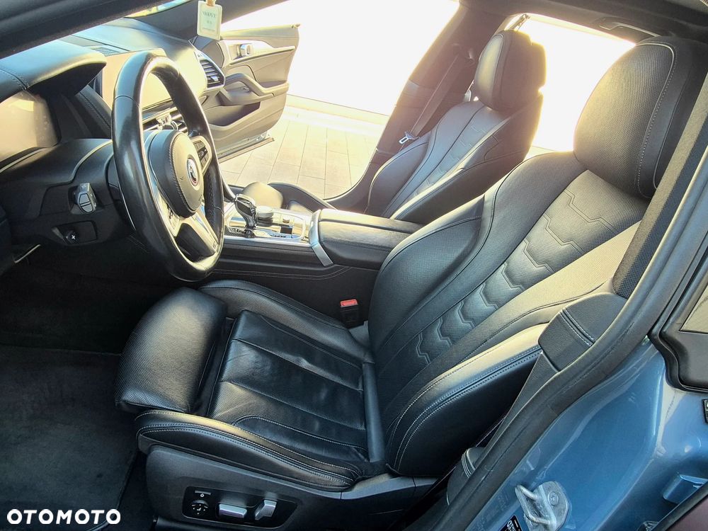 BMW Seria 8 840i xDrive - 15