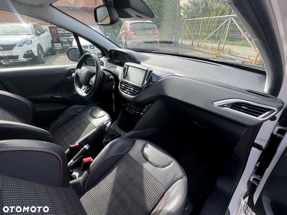 Peugeot 208 PureTech 110 Stop & Start Allure - 18