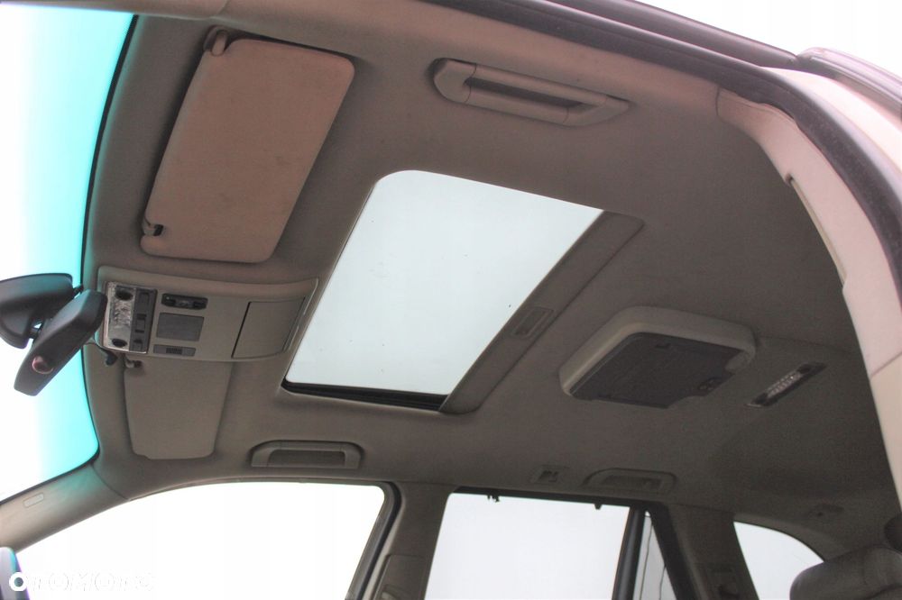 PODSUFITKA EKRAN TV NECVOX SZYBERDACH BMW X5 E53 OLIWKOWA - 9