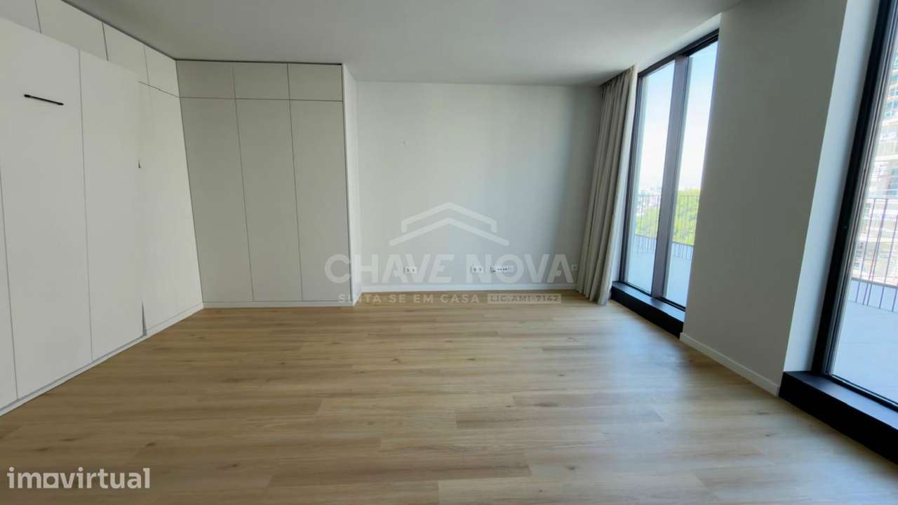 T0 Novo c/ Varanda e Lugar de Garagem em Santa Marinha - Grande imagem: 3/27