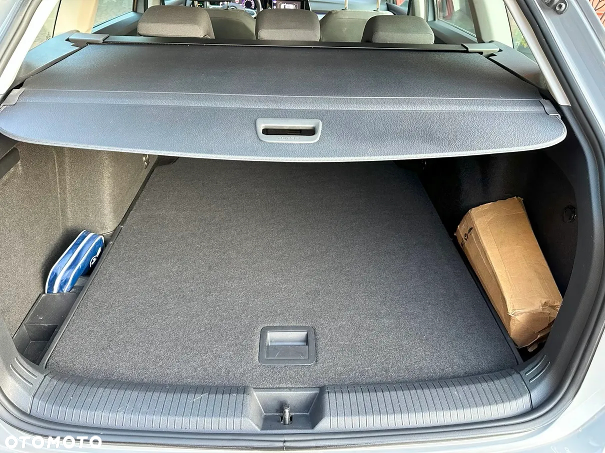 Volkswagen Golf VIII 2.0 TDI Style - 25