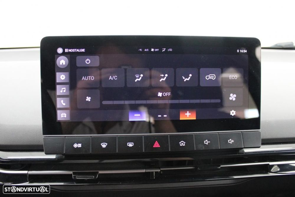 MG MG4 64 kWh Comfort - 24
