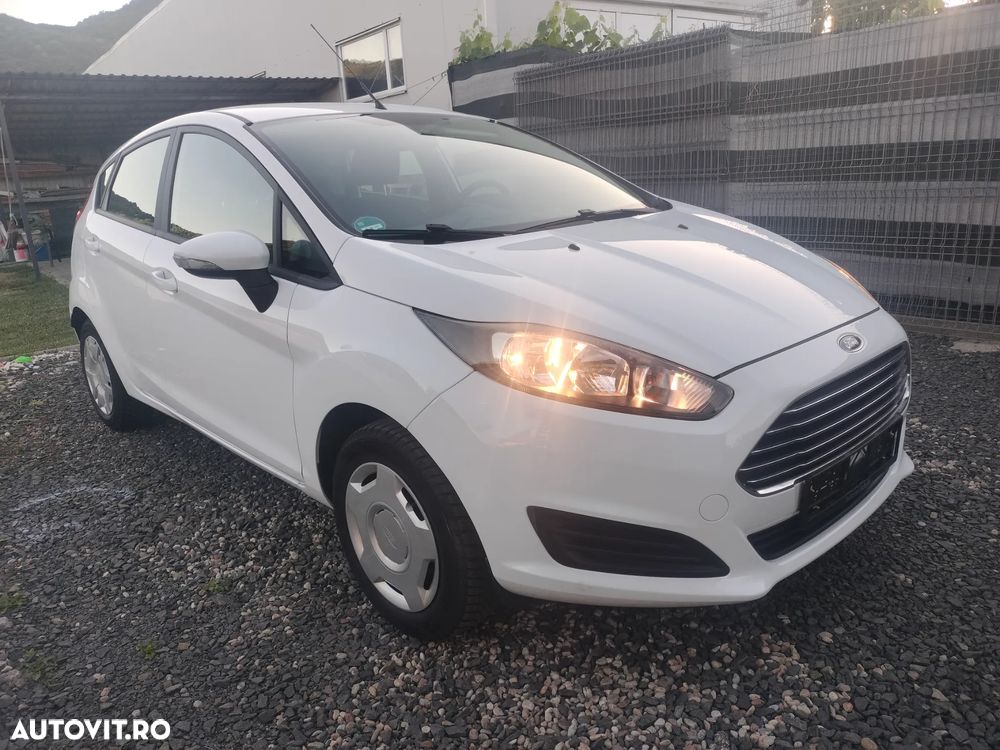 Ford Fiesta 1.0 Trend - 4