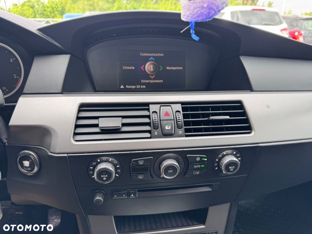 BMW Seria 5 520d - 10
