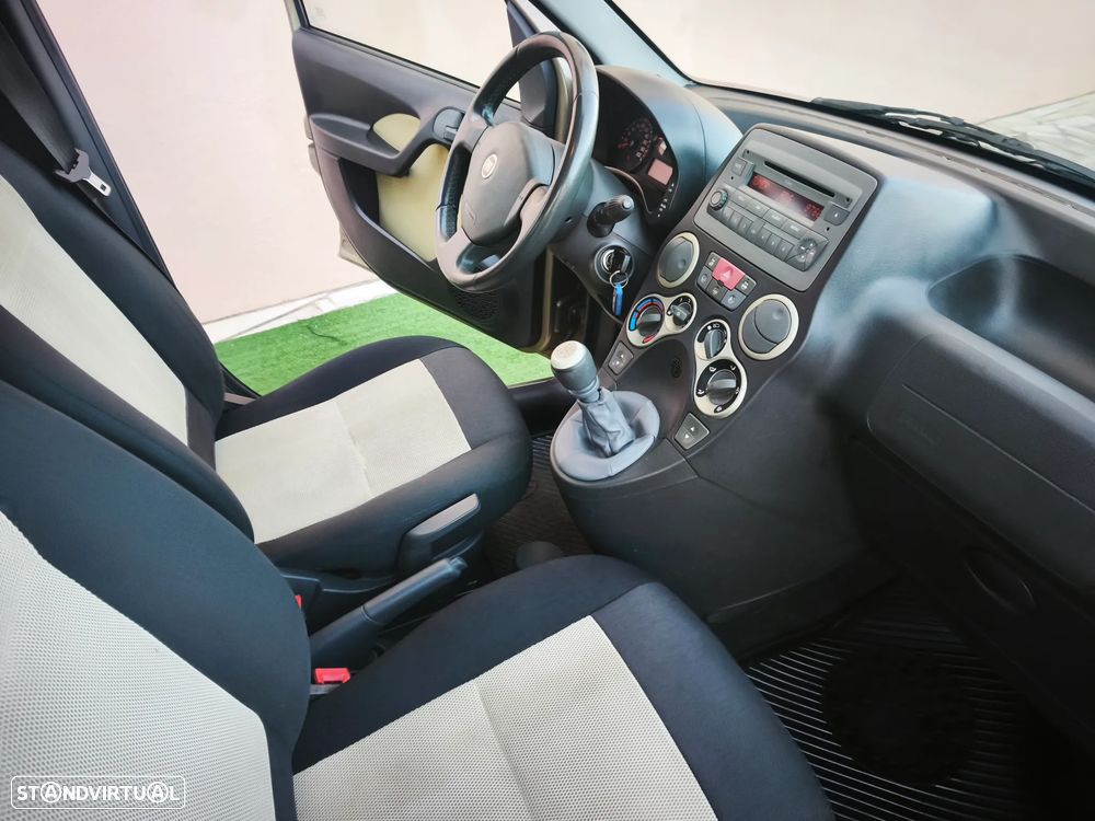 Fiat Panda 1.3 16V M-jet 4x4 Cross 280 - 13