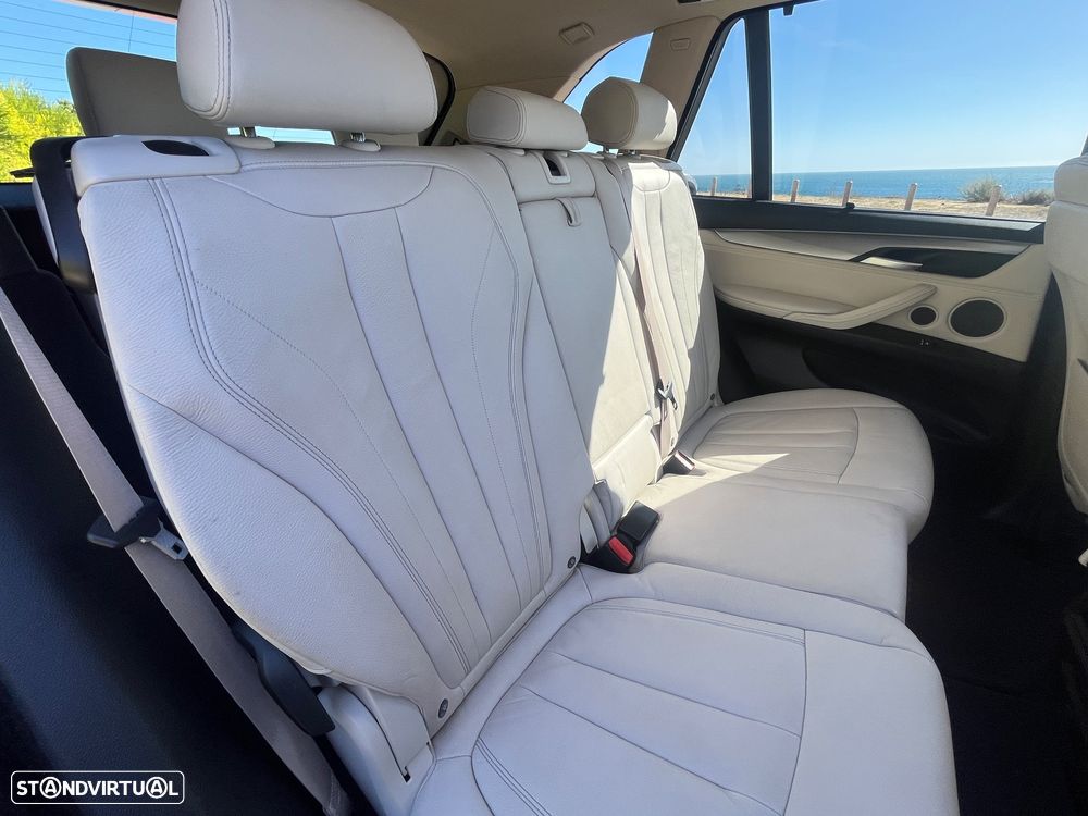 BMW X5 25 d sDrive Comfort 7L - 20
