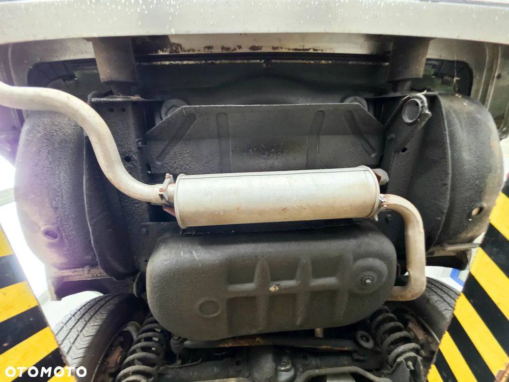 Volvo Seria 200 - 21