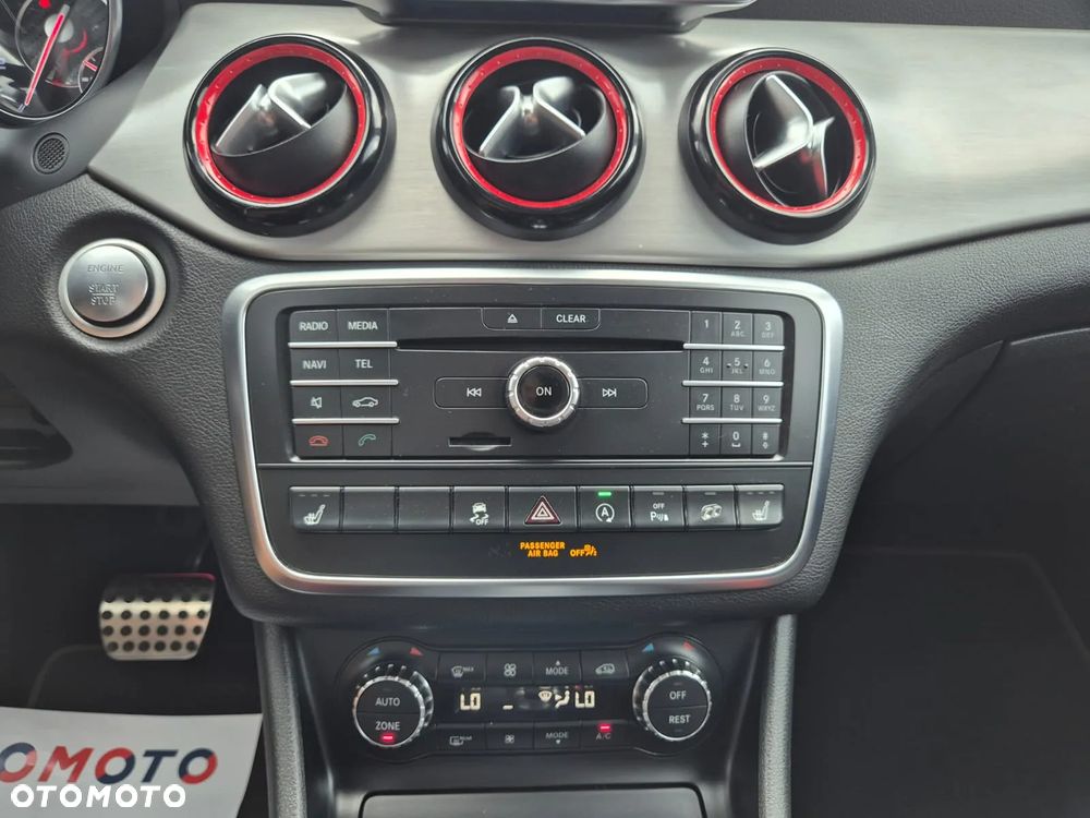 Mercedes-Benz CLA AMG 45 4-Matic - 31
