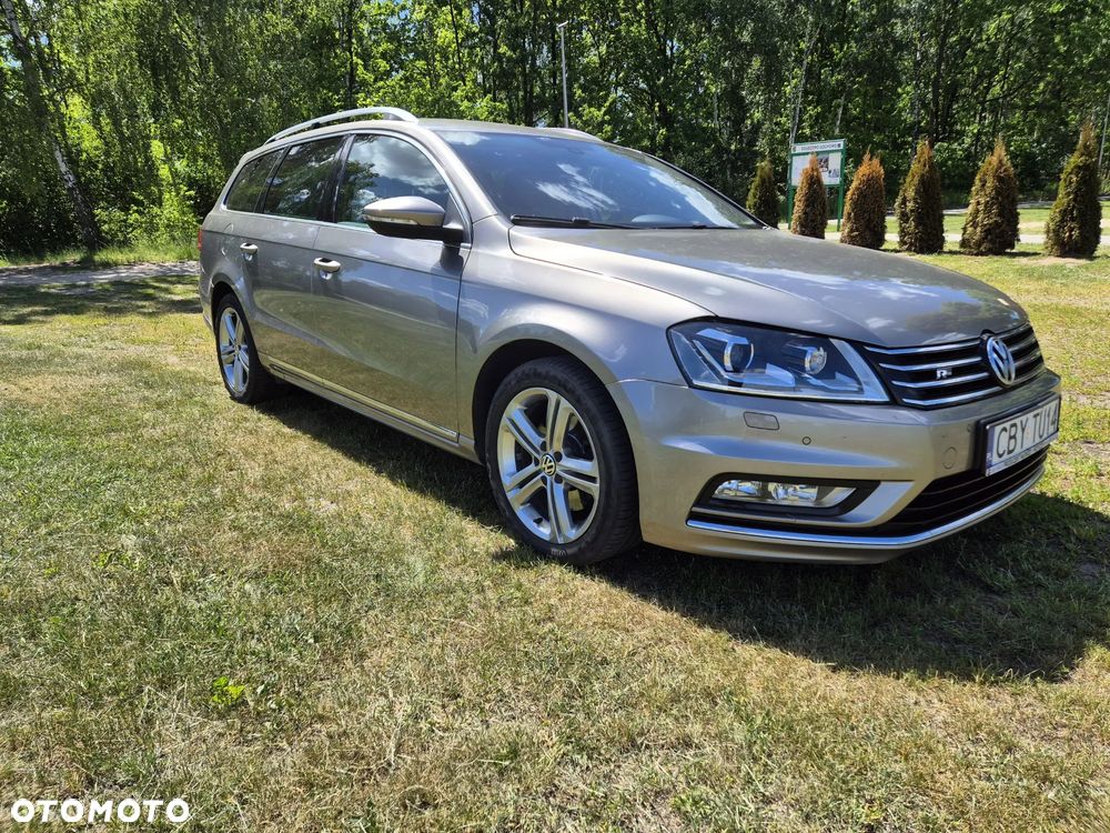 Volkswagen Passat Variant 2.0 TDI Highline R-Style DSG - 2