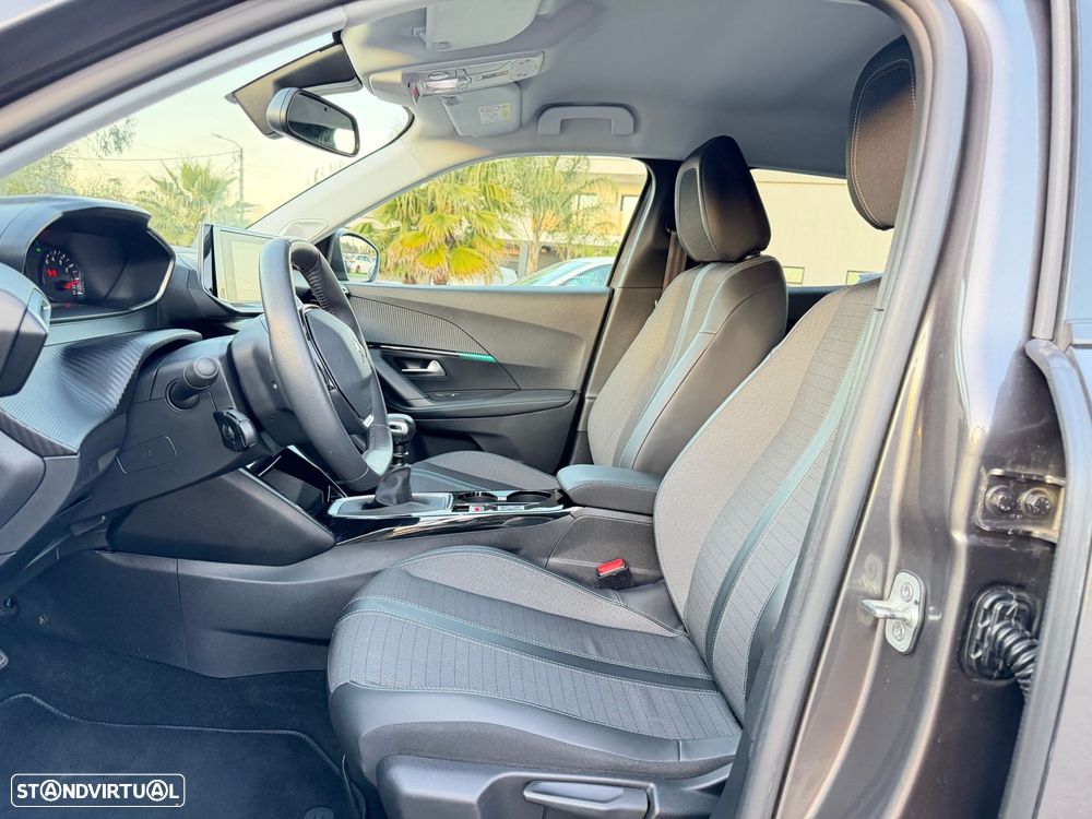 Peugeot 2008 1.2 PureTech Allure Pack - 24