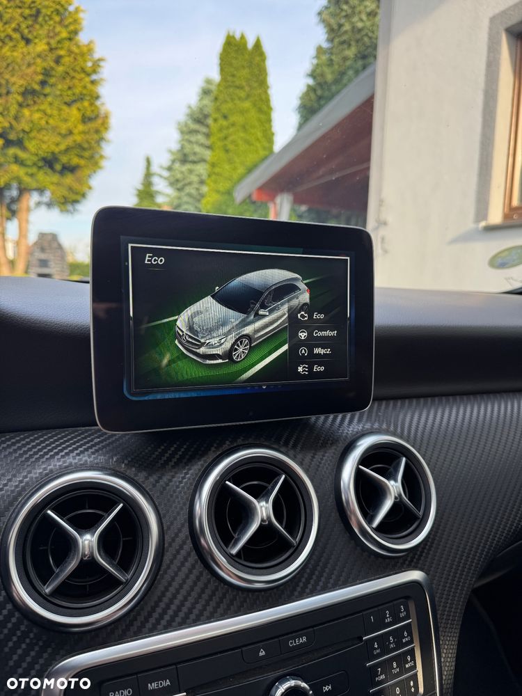 Mercedes-Benz Klasa A 180 d 7G-DCT AMG Line - 26