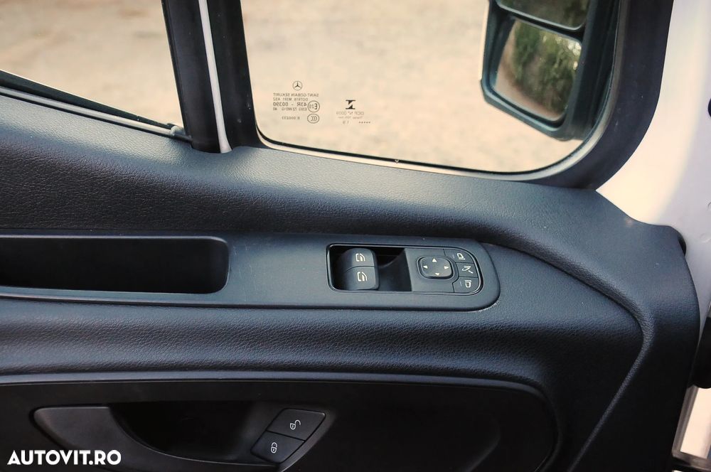 Mercedes-Benz Sprinter - 9