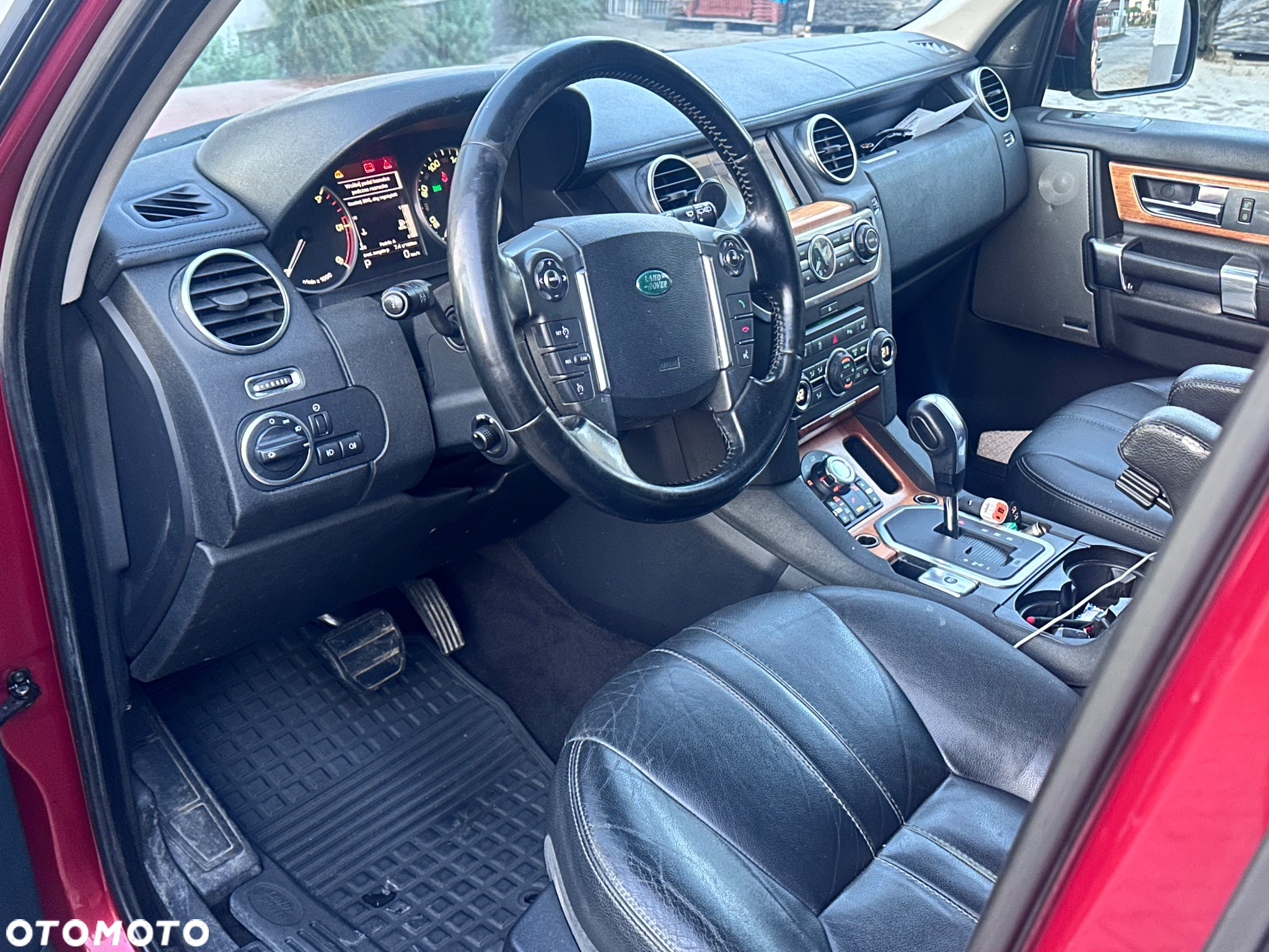 Land Rover Discovery SD V6 HSE - 7
