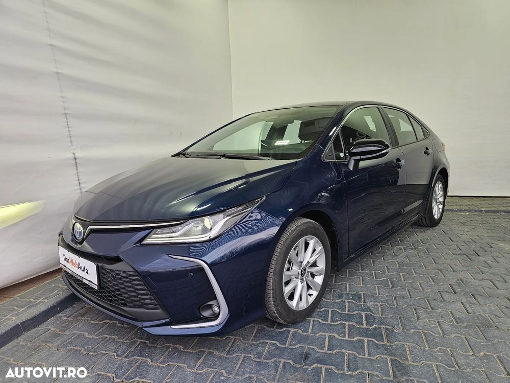 Toyota Corolla Sedan 1.8 HSD Business - 1