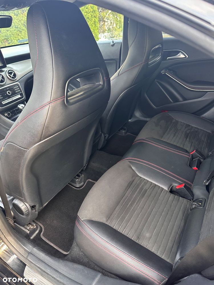 Mercedes-Benz CLA 180 (CDI) d AMG Line - 11