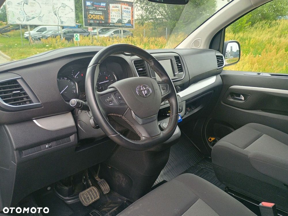 Toyota Proace Verso 2.0 D4-D Long Business - 17