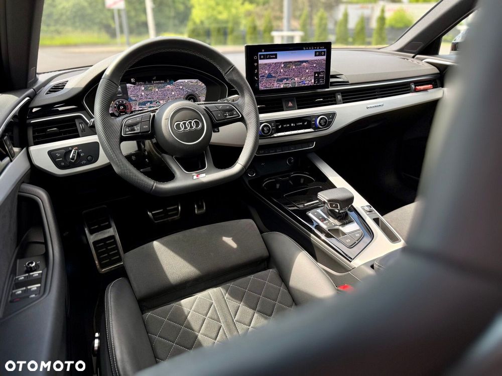 Audi A4 Limousine - 37