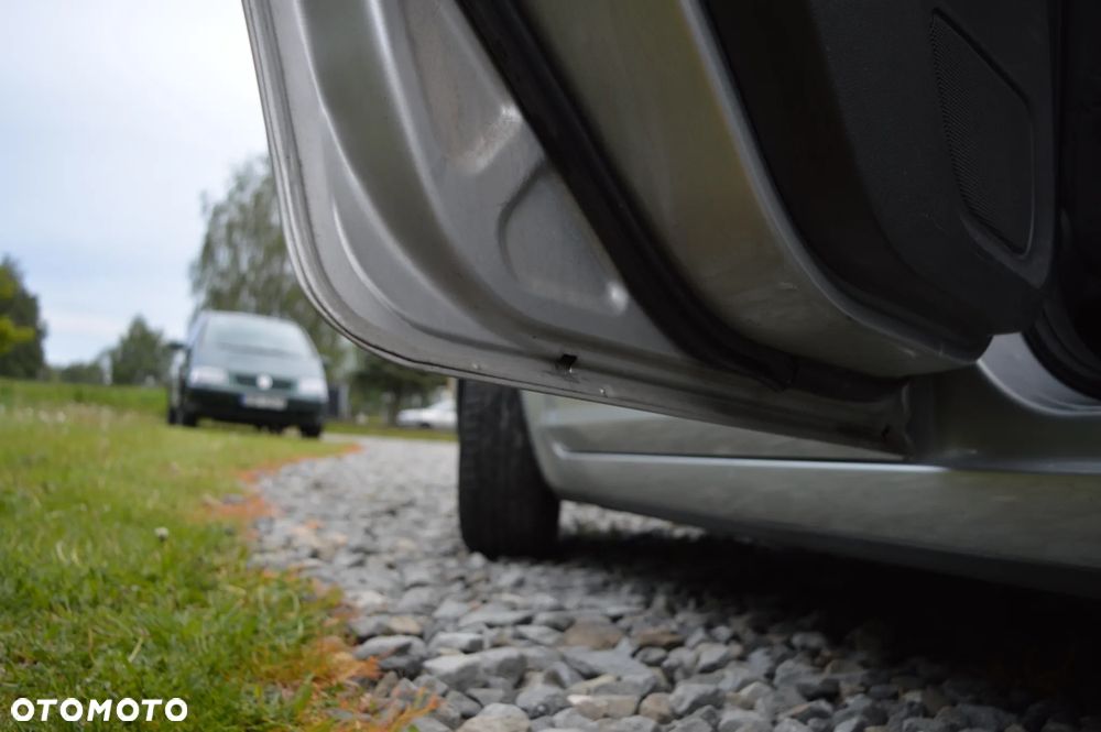 Ford Focus C-Max 2.0 TDCi DPF Trend - 13