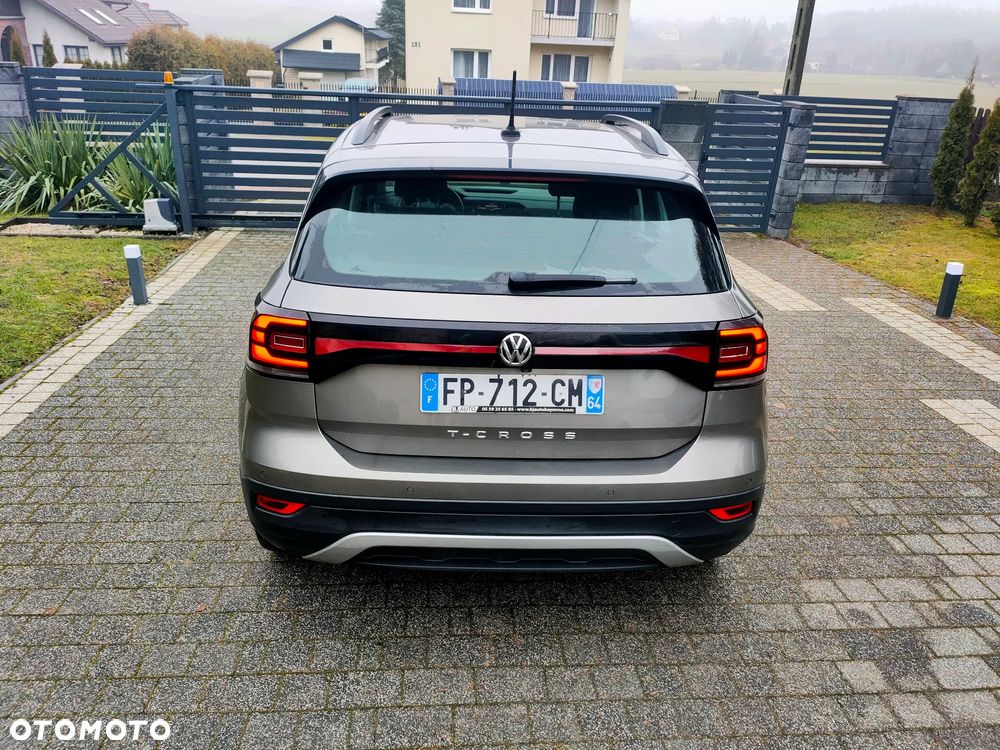 Volkswagen T-Cross - 5