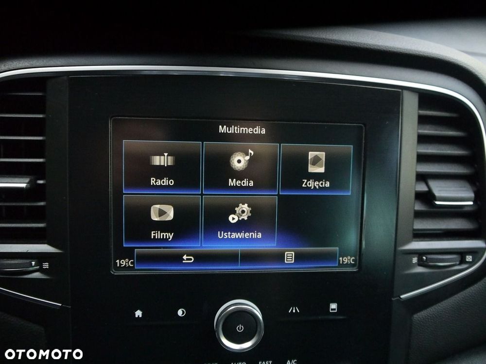 Renault Megane ENERGY TCe 130 INTENS - 25