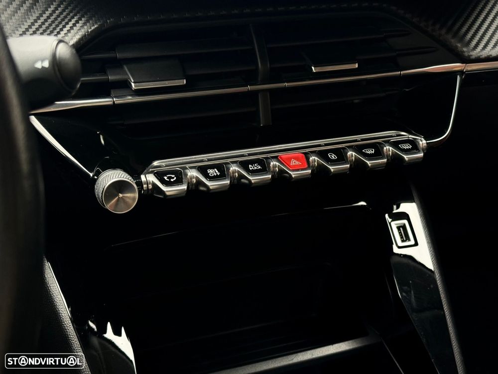 Peugeot 208 1.2 PureTech Active Pack - 15