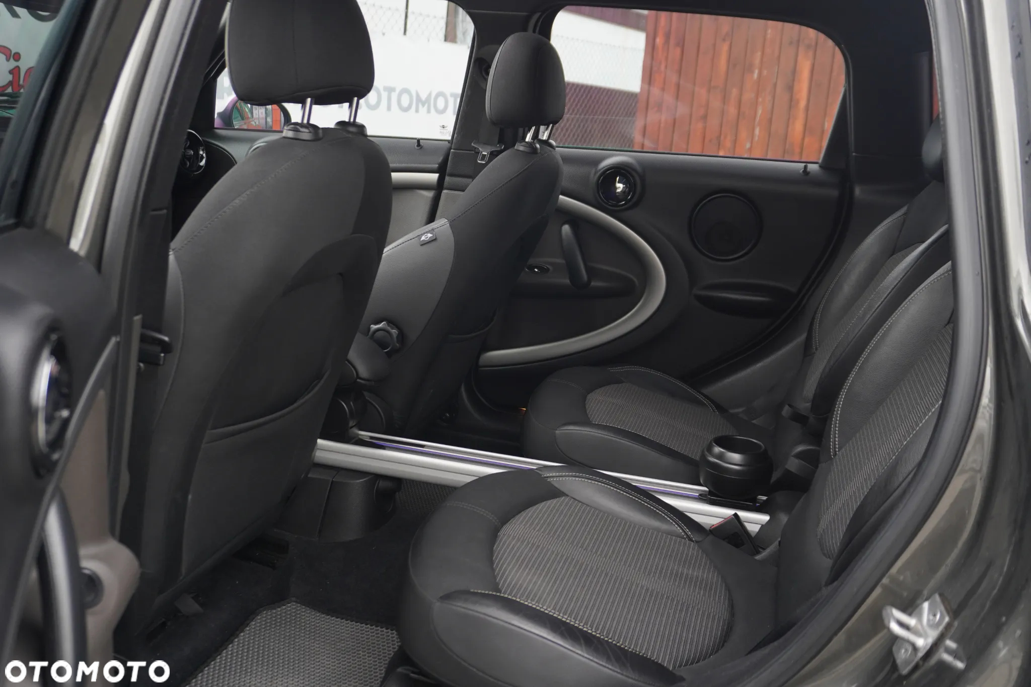 MINI Countryman Cooper D - 32