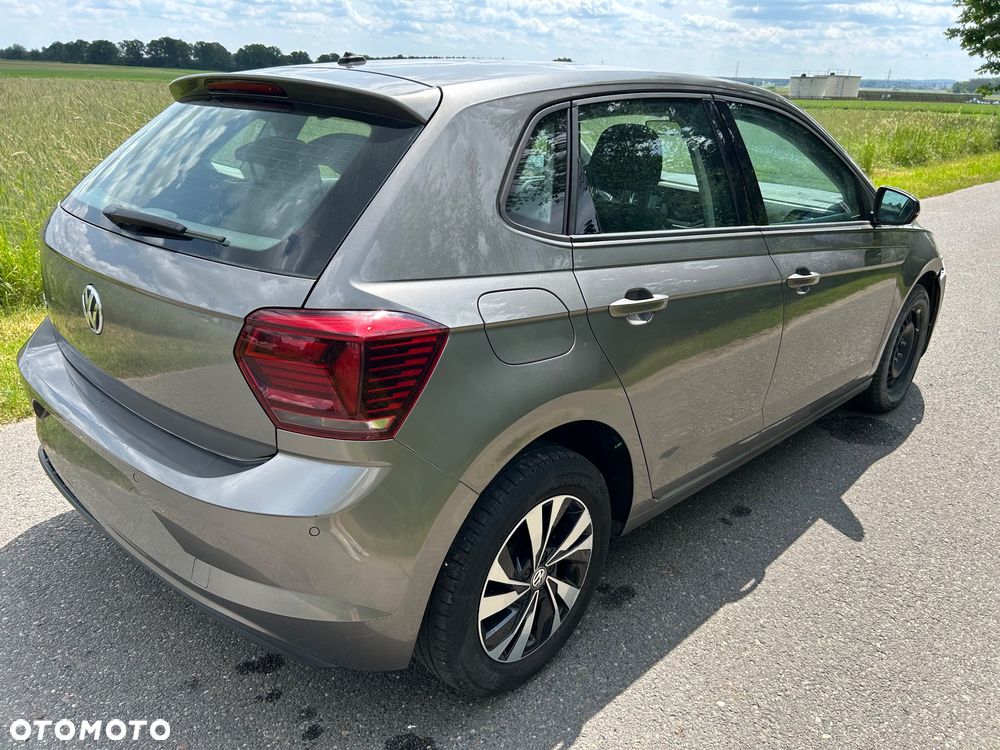 Volkswagen Polo - 4