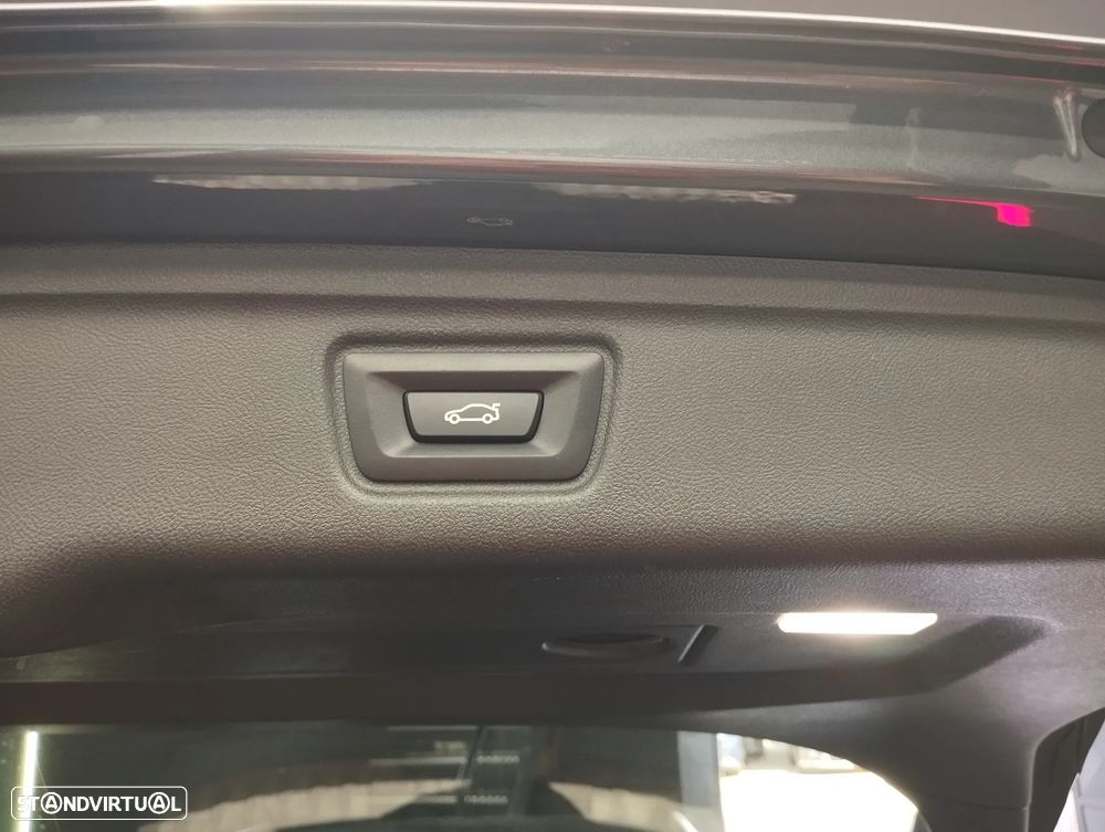 BMW 320 e Auto — fotografia 14