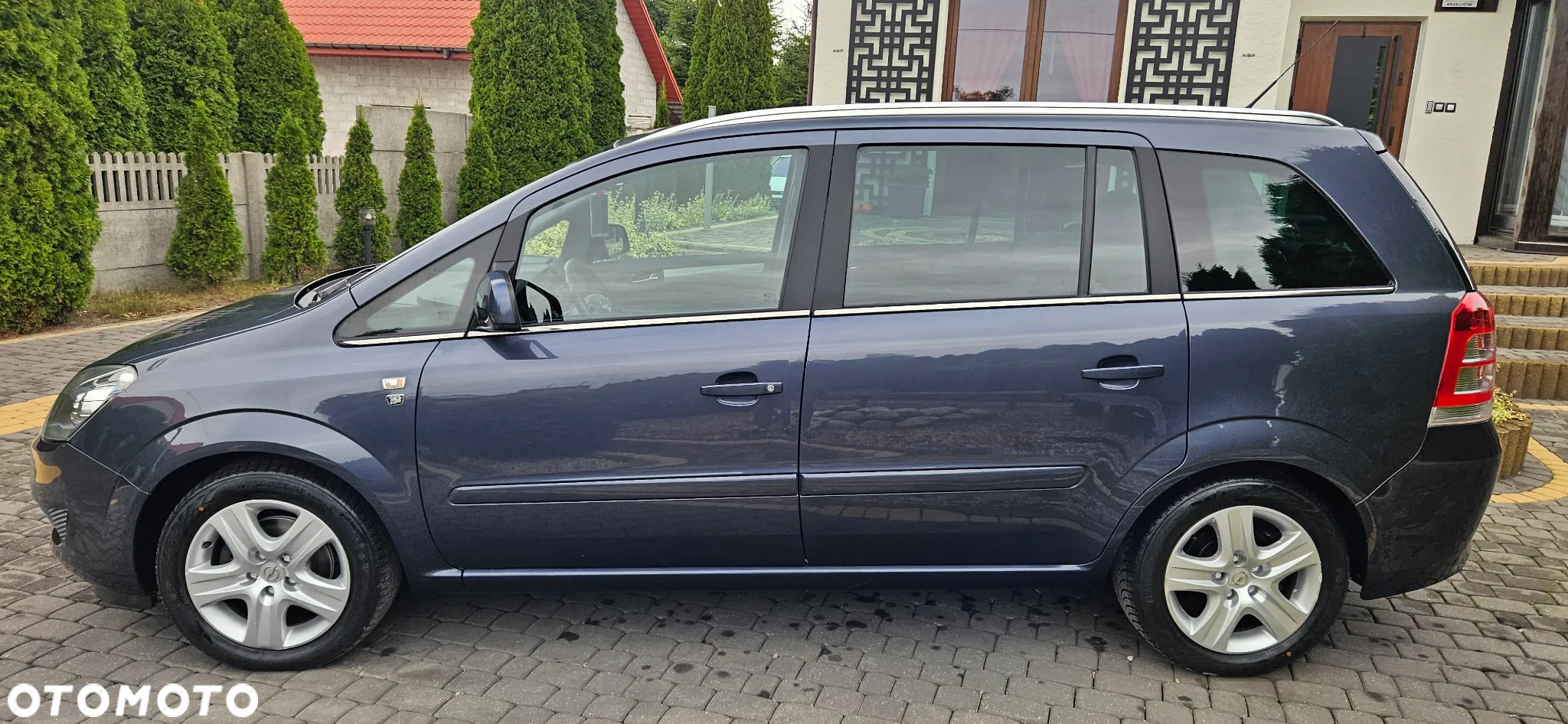 Opel Zafira 1.8 Design Edition - 5