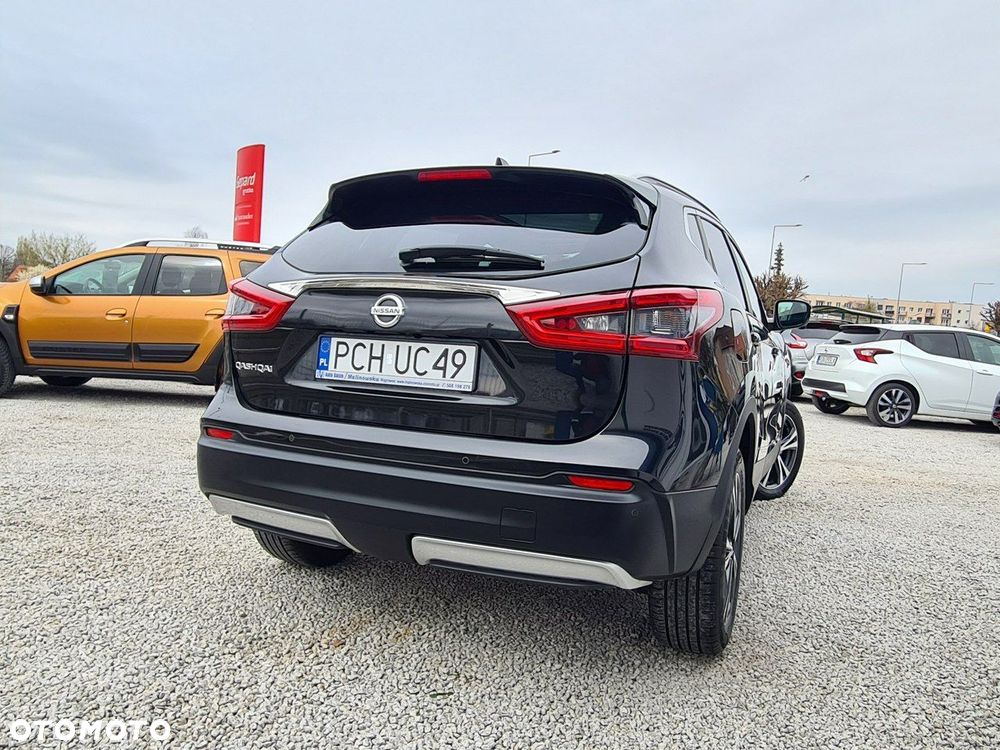 Nissan Qashqai 1.3 DIG-T Tekna - 2