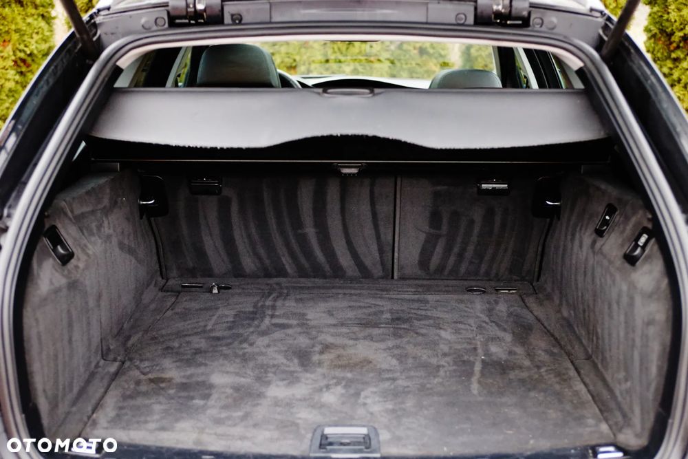 BMW Seria 5 530d - 27