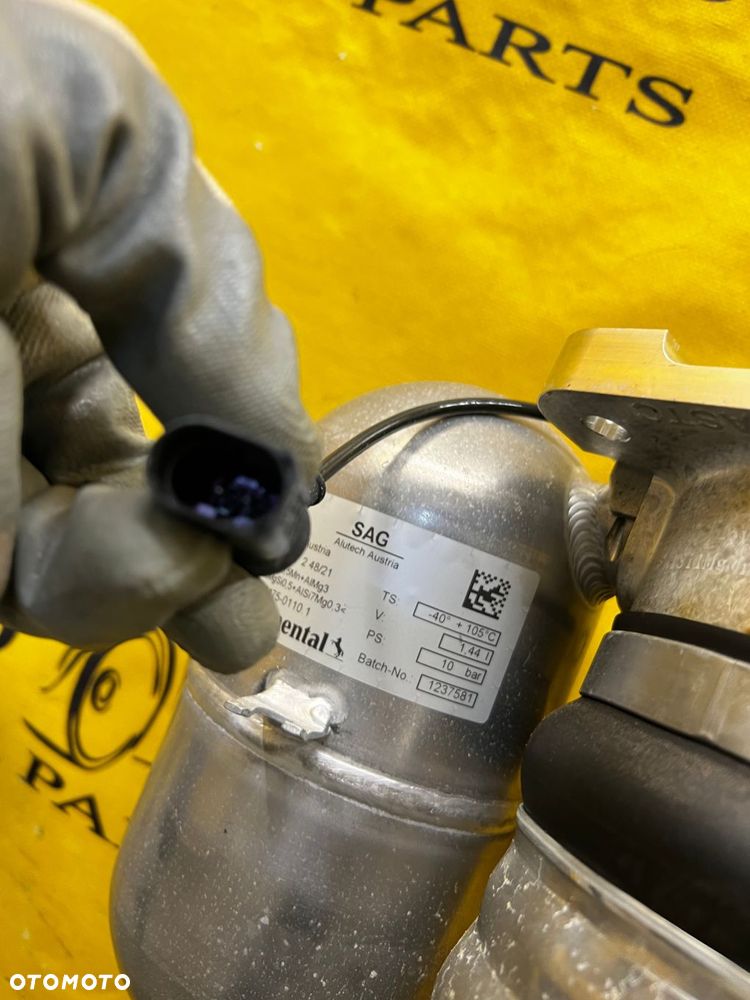 NOWY AMORTYZATOR PNEUMATYCZNY TYŁ TYLNY PRAWY AUDI A8 D5 - 3