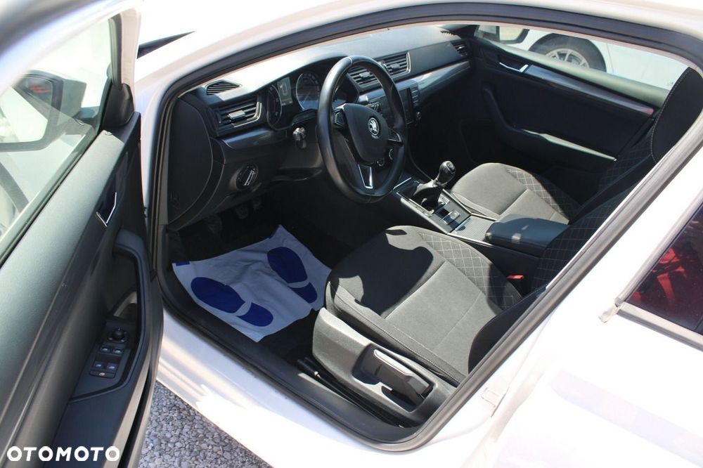 Skoda Superb - 12