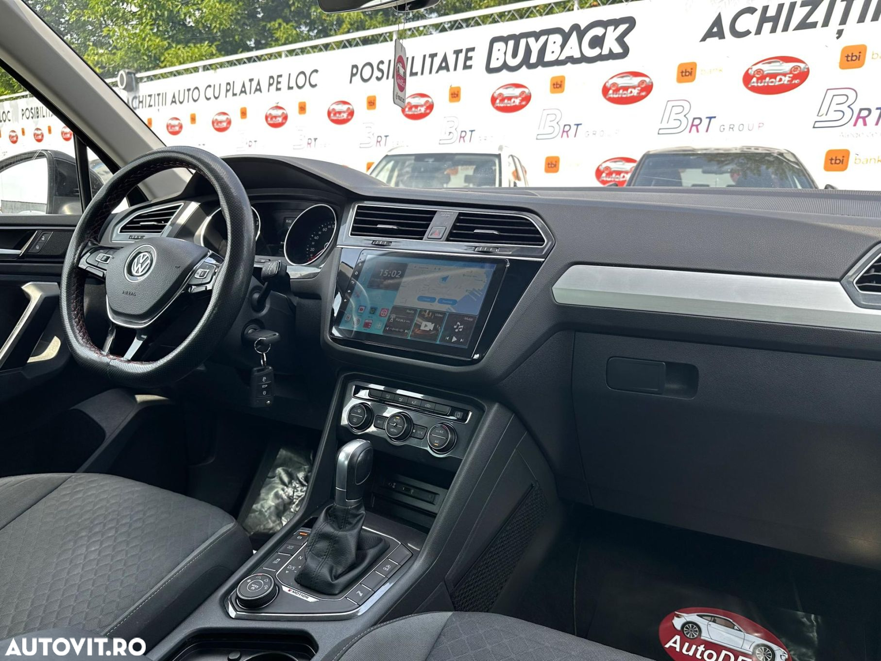 Volkswagen Tiguan - 6