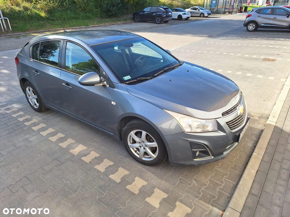 Chevrolet Cruze 1.8 LT+ - 5