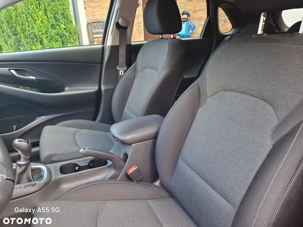 Hyundai i30 - 32