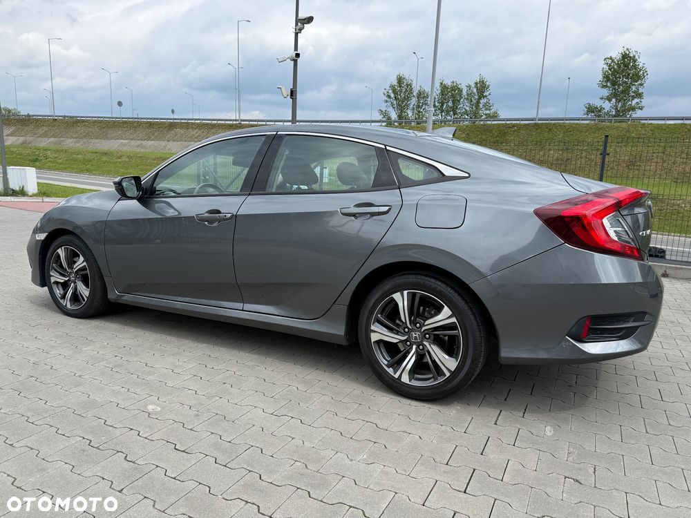 Honda Civic 1.5 T Executive CVT - 15