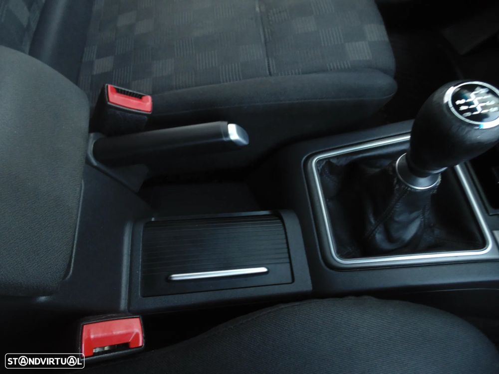 Opel Vectra GTS 1.9 CDTi - 40