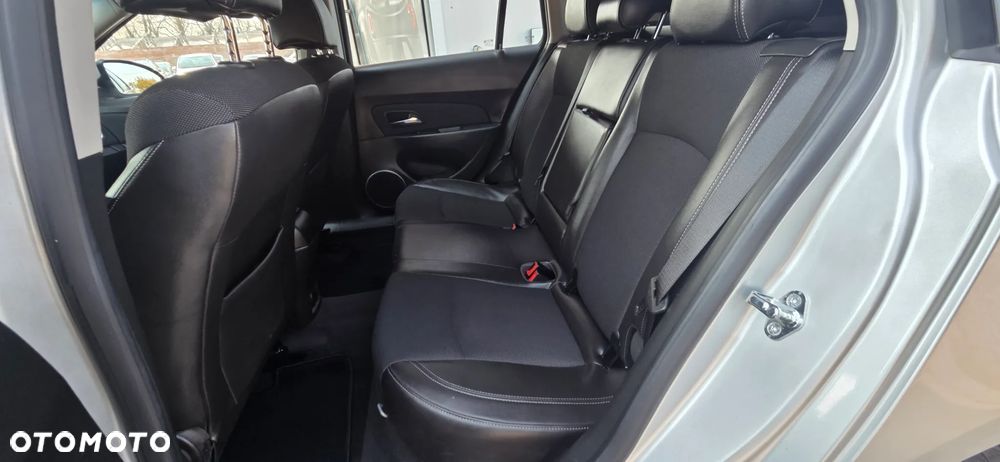 Chevrolet Cruze 1.4 T LTZ - 34